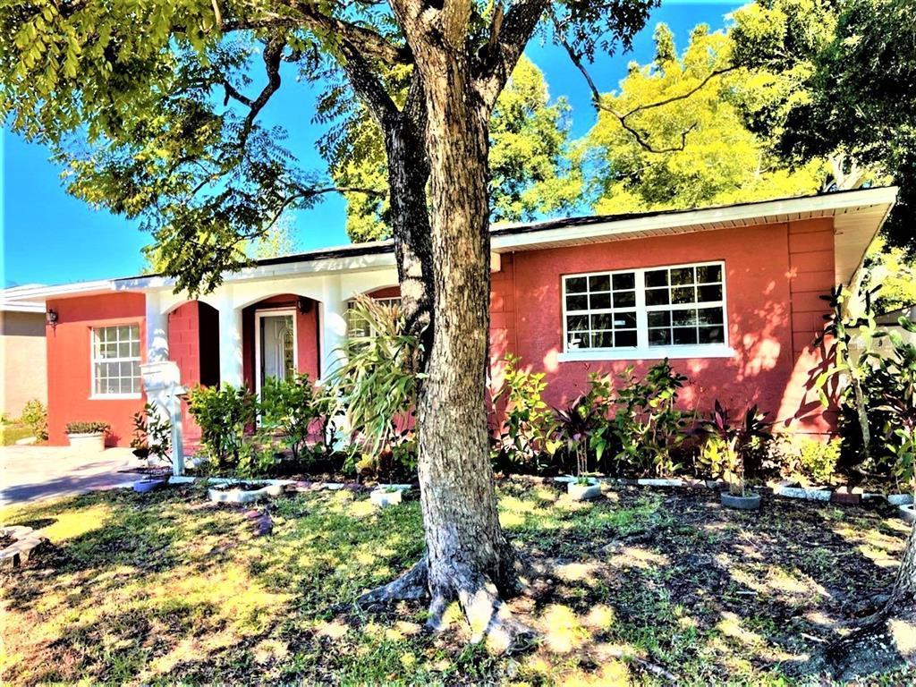 501 40th Ave N, ST PETERSBURG, FL 33703