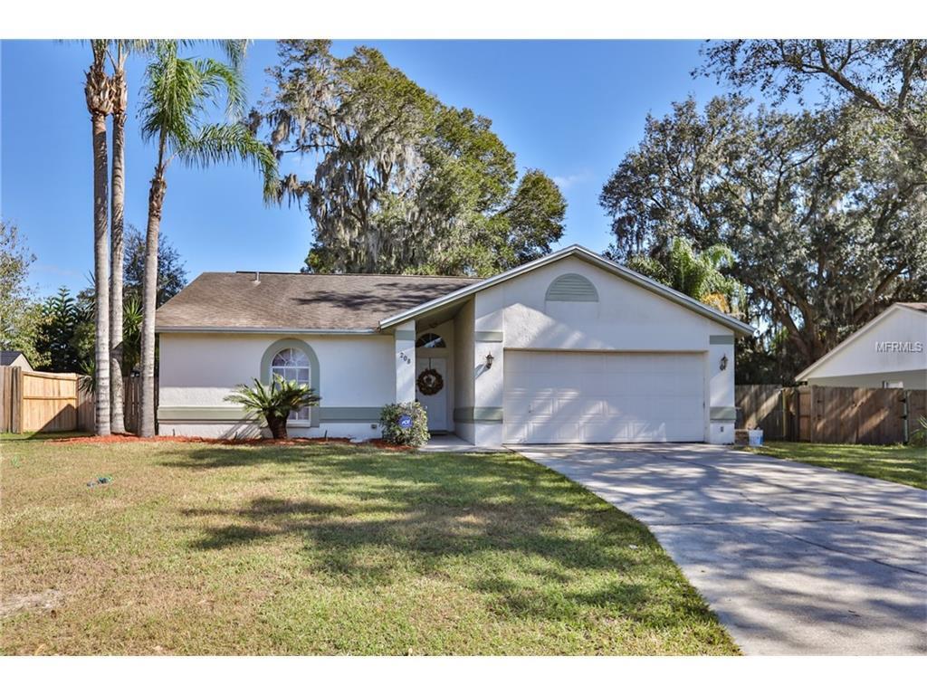 208 Sugar Creek Dr, PLANT CITY, FL 33563 MLS T2914548