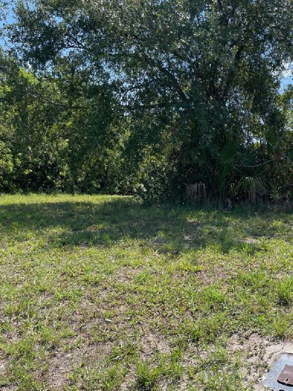 223 Antilla Dr ROTONDA WEST FL 33947 Redfin 223 Antilla Dr ROTONDA WEST FL 33947 Redfin