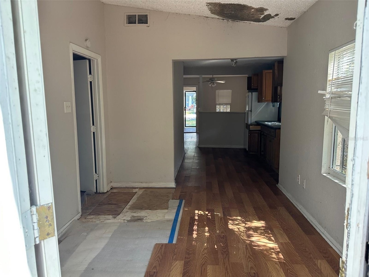 2025 E New Orleans Ave, TAMPA, FL 33610  MLS# OM656679  Redfin