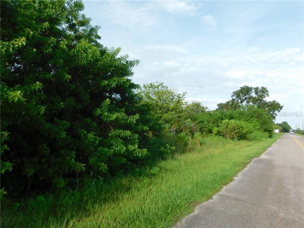 520 Elsberry Rd, APOLLO BEACH, FL 33572 MLS U8055716 Redfin