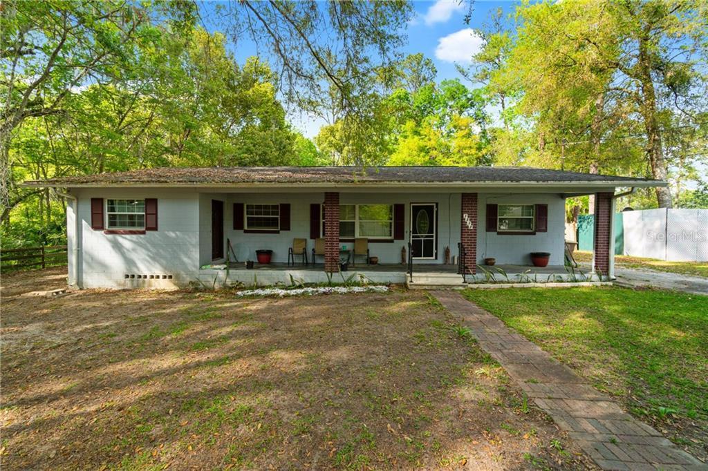 1517 NE 12th St, OCALA, FL 34470 | MLS# OM616717 | Redfin