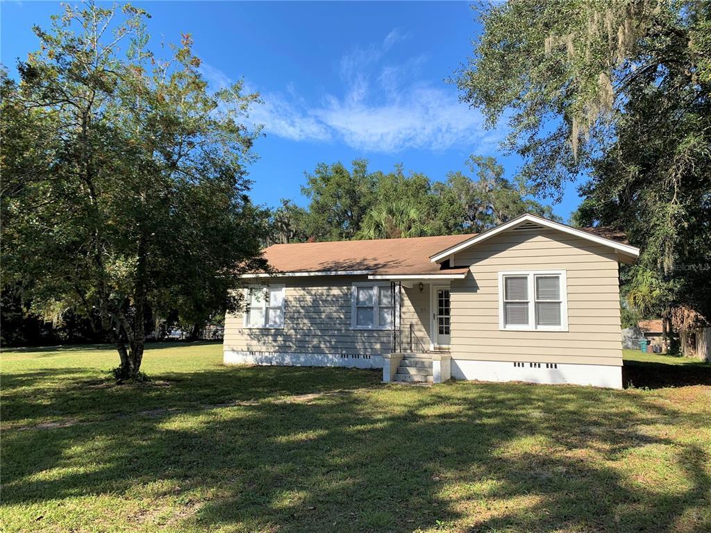 925 NE 5th St, OCALA, FL 34470 | MLS# OM649766 | Redfin