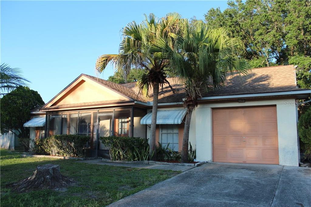 2202 N Merrin St, PLANT CITY, FL 33563 MLS T3238794