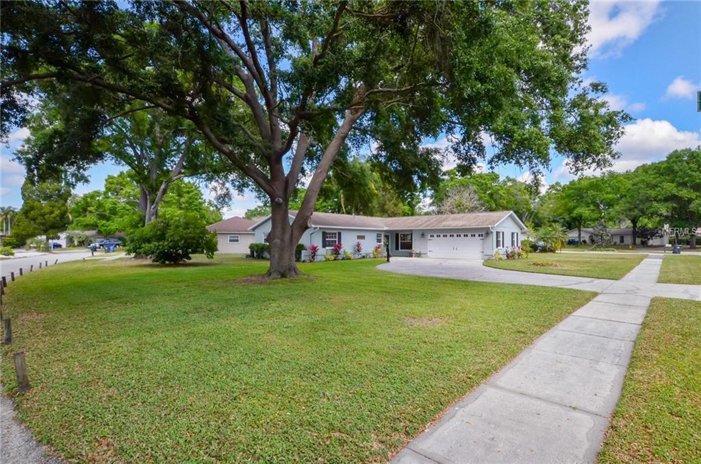 14002 Cherry Lake Dr, TAMPA, FL 33618 MLS T3164812 Redfin