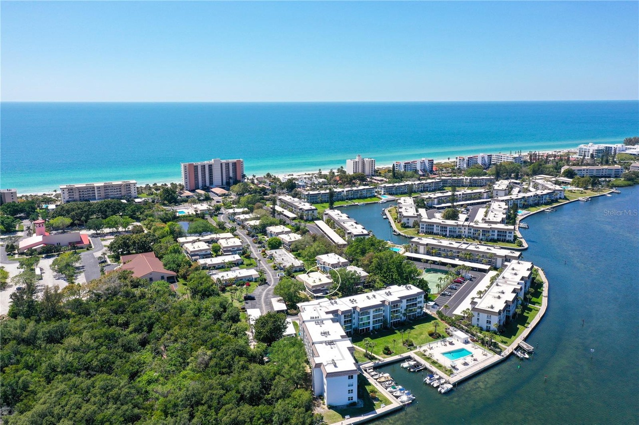 595 Sutton Pl #595, Longboat Key, Fl 34228 