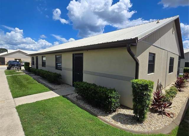 Property at 2103 Villaway E, Sebring, FL 33876, 2 beds, 2 baths