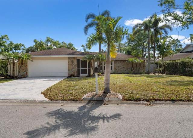 Property at 214 Whispering Oaks Ct, Sarasota, FL 34232, 3 beds, 2 baths
