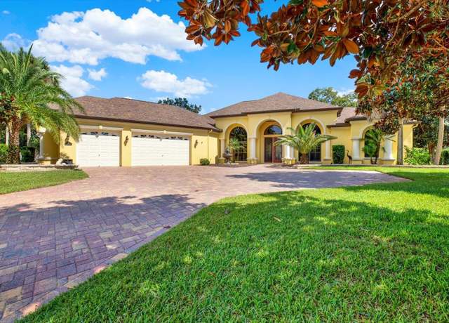 Property at 92 Woodfield Cir, Homosassa, FL 34446, 3 beds, 2.5 baths
