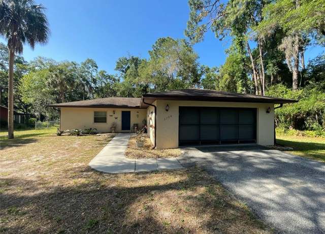 Property at 9740 W Cranberry St, Crystal River, FL 34428, 3 beds, 2 baths