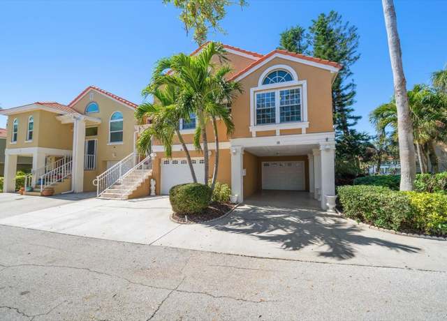Property at 18 Crescent Pl S, St Petersburg, FL 33711, 3 beds, 2 baths