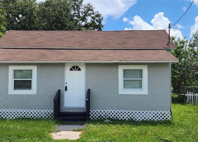 Property at 400 SW 1st Ave, Mulberry, FL 33860, 2 beds, 1 bath