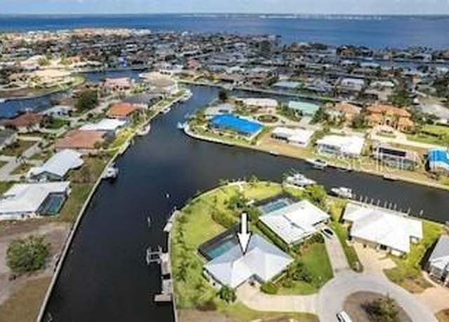 Property at 131 Casa Ln, Punta Gorda, FL 33950, 3 beds, 2 baths