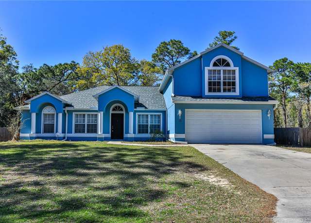 Property at 10 Greentree St, Homosassa, FL 34446, 5 beds, 3 baths
