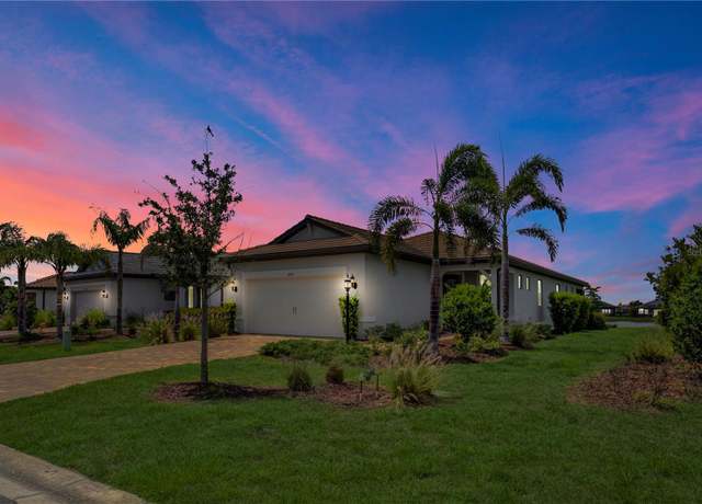 Property at 17725 Northwood Pl, Bradenton, FL 34202, 2 beds, 2 baths