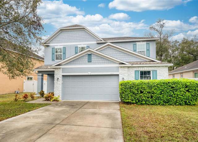 Property at 1317 Independence Ln, Mount Dora, FL 32757, 3 beds, 2.5 baths