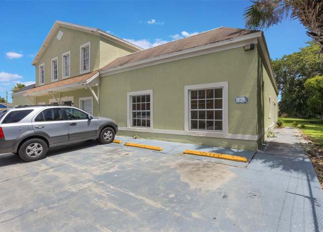Property at 1065 Universal Rest Pl, Kissimmee, FL 34744, 3 beds, 2 baths