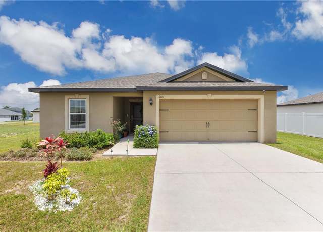 Property at 205 Cimarron Dr, Kissimmee, FL 34759, 3 beds, 2 baths
