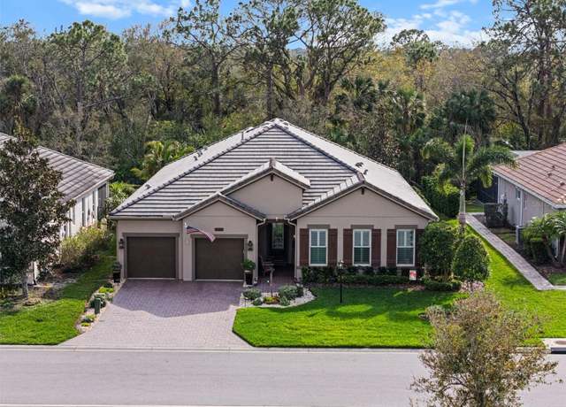Property at 10406 Eastwood Dr, Bradenton, FL 34211, 3 beds, 2.5 baths