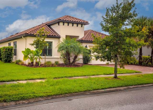 Property at 3951 Carrick Bend Dr, Kissimmee, FL 34746, 3 beds, 2 baths