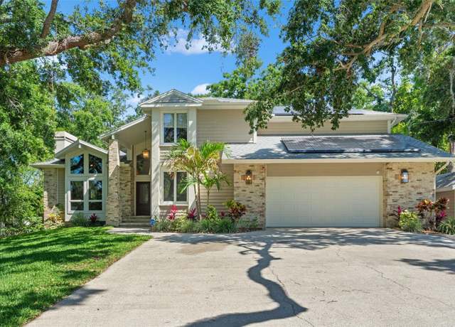 Property at 520 Lafayette Blvd, Oldsmar, FL 34677, 4 beds, 3 baths