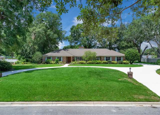 Property at 202 Riverview Dr, Longwood, FL 32779, 5 beds, 3 baths