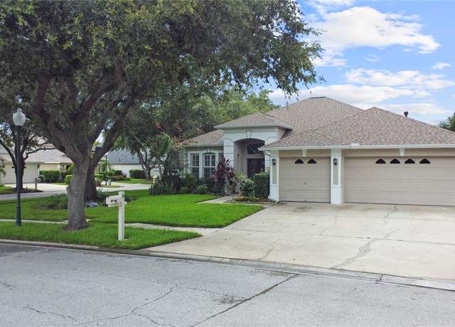 Property at 18102 Pheasant Walk Dr, Tampa, FL 33647, 4 beds, 3 baths