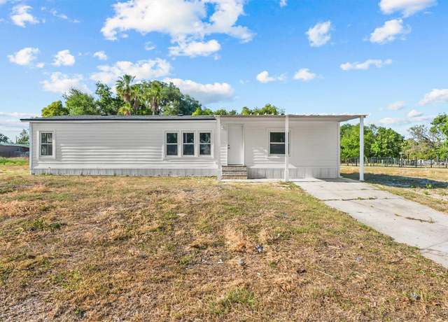 Property at 8517 Indian Ridge Trl, Lakeland, FL 33810, 4 beds, 3 baths