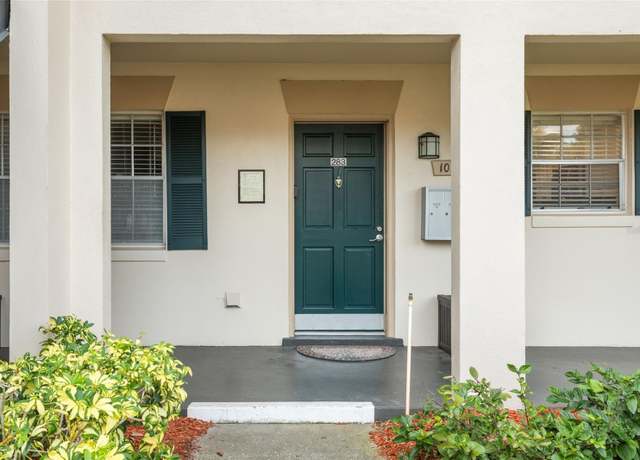 Property at 10388 Carrollwood Ln #283, Tampa, FL 33618, 2 beds, 1 bath