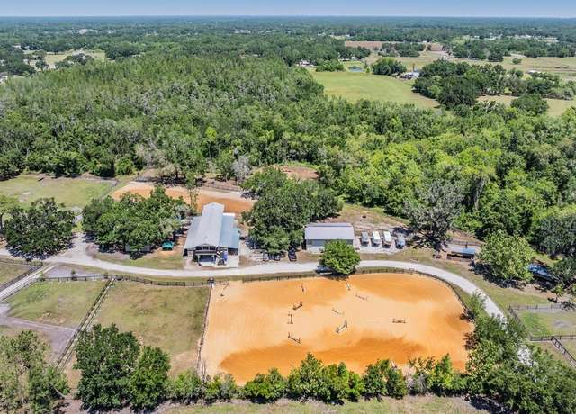 Property at 6306 Barton Rd, Plant City, FL 33565, 3 beds, 4 baths