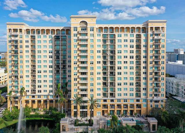 Property at 750 N Tamiami Trl #302, Sarasota, FL 34236, 2 beds, 1 bath