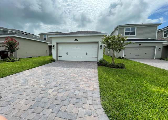 Property at 1354 Twelve Oaks Rd, St Cloud, FL 34771, 3 beds, 2.5 baths
