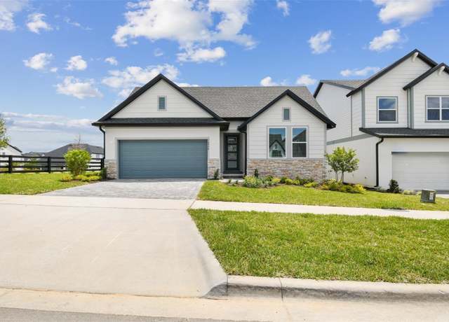 Property at 16998 Cedar Valley Cir, Clermont, FL 34711, 3 beds, 2 baths