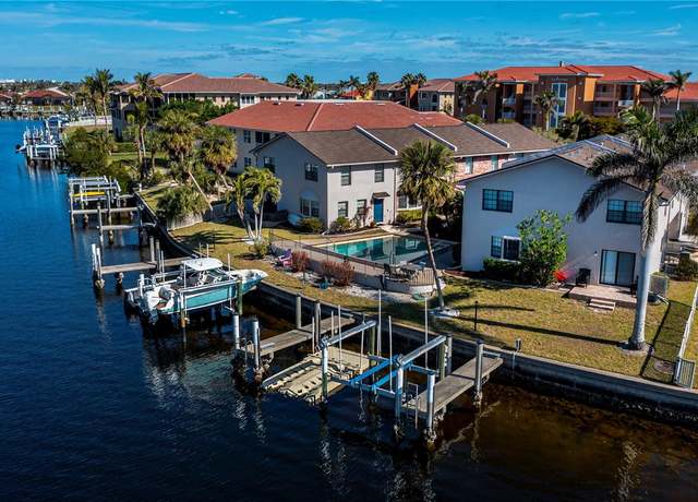 Property at 3335 Purple Martin Dr #6, Punta Gorda, FL 33950, 2 beds, 2.5 baths