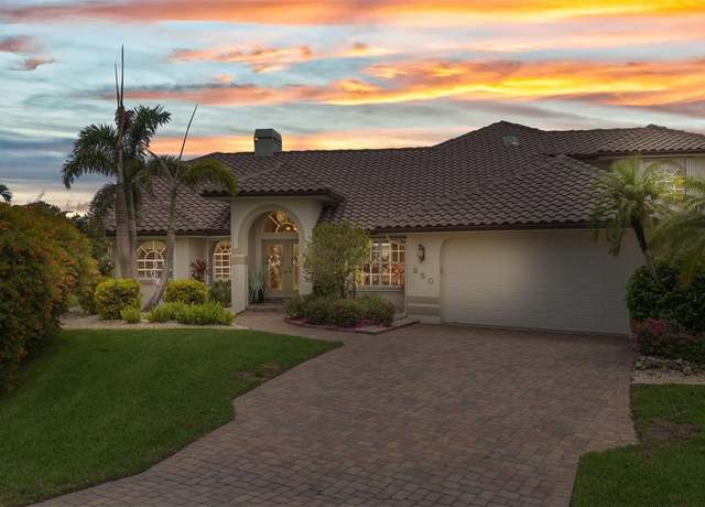 Property at 250 Freeport Ct, Punta Gorda, FL 33950, 4 beds, 3 baths