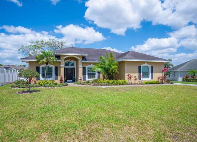 Property at 6720 Highlands Creek Loop, Lakeland, FL 33813, 3 beds, 2 baths
