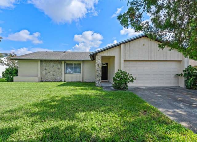 Property at 2317 Woodleaf Ct, Orlando, FL 32837, 4 beds, 3 baths