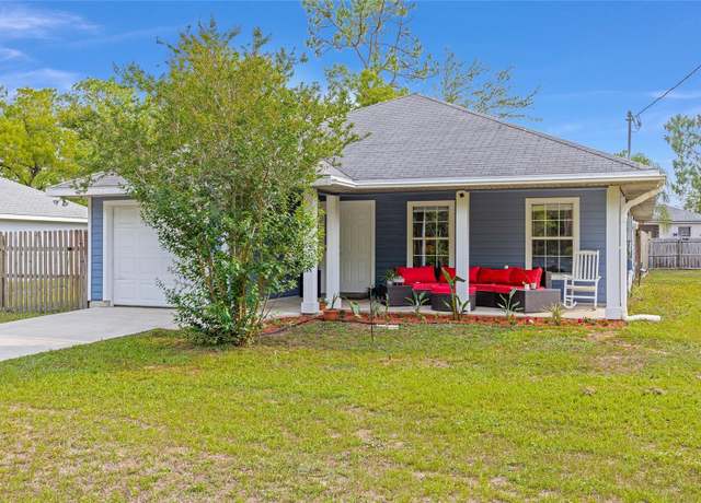 Property at 30 Bahia Trace Loop, Ocala, FL 34472, 3 beds, 2 baths