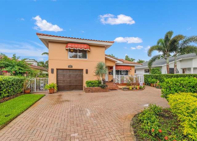 Property at 243 Snell Isle Blvd NE, St Petersburg, FL 33704, 3 beds, 2 baths