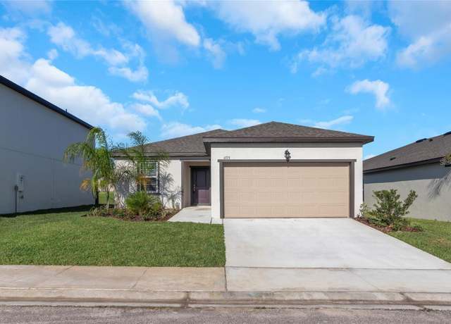Property at 6773 Branham Mill Ct, Zephyrhills, FL 33542, 3 beds, 2 baths