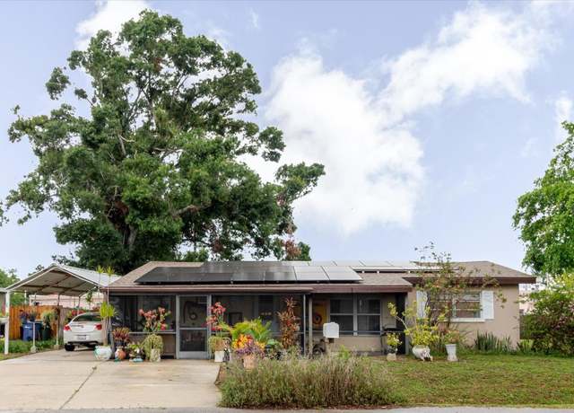 Property at 4015 Asbury Pl, Sarasota, FL 34233, 3 beds, 2 baths
