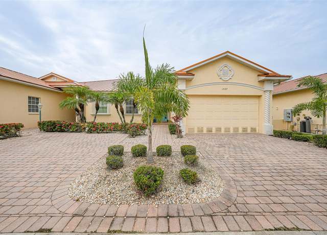 Property at 1527 Aqui Esta Dr #3, Punta Gorda, FL 33950, 3 beds, 2 baths