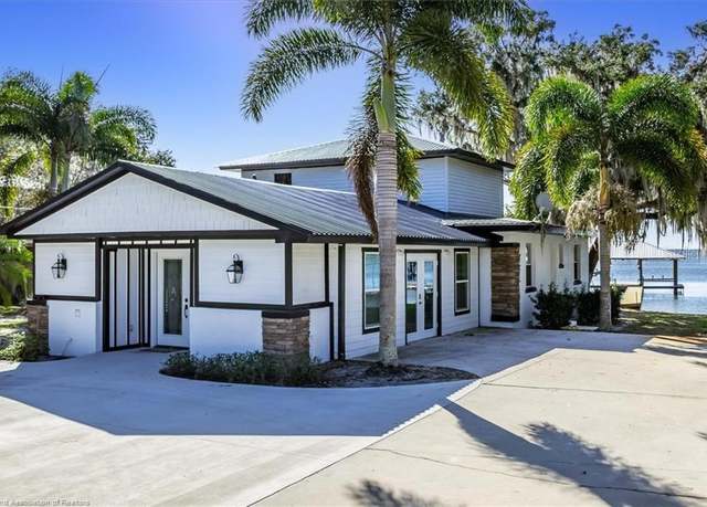 Property at 564 Lake June Rd, Lake Placid, FL 33852, 5 beds, 3 baths