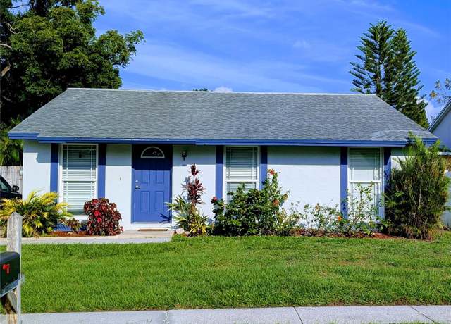 Property at 16011 Saddle Creek Dr, Tampa, FL 33618, 3 beds, 2 baths