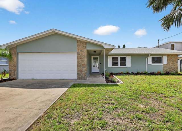 Property at 2175 Edythe Dr, Dunedin, FL 34698, 3 beds, 2 baths