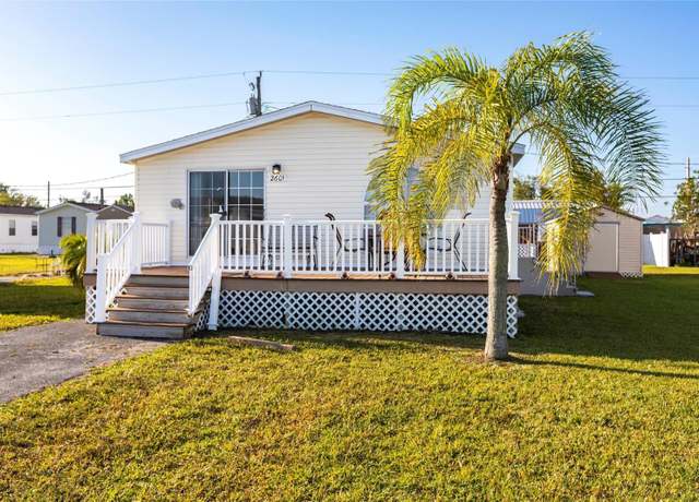 Property at 2601 Carl Ave, Punta Gorda, FL 33950, 2 beds, 2 baths