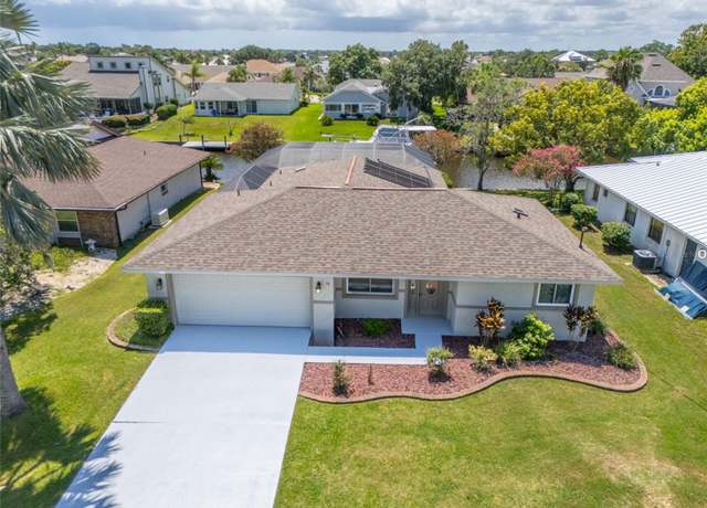 Property at 16 Cedardale Ct, Palm Coast, FL 32137, 3 beds, 2 baths
