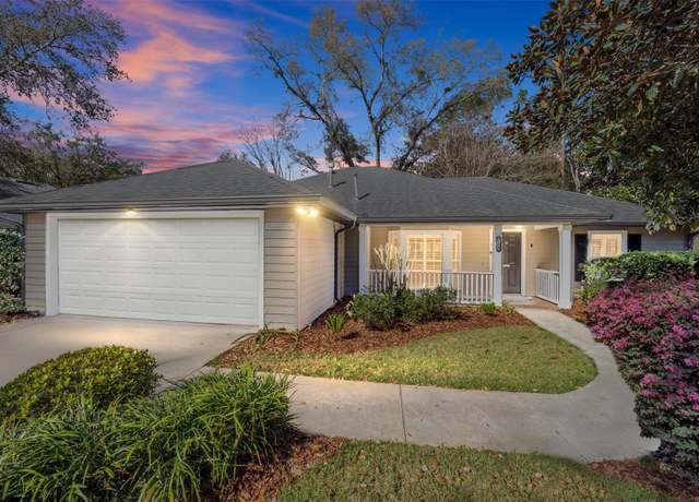 Property at 7212 SW 81st Dr, Gainesville, FL 32608, 3 beds, 2 baths