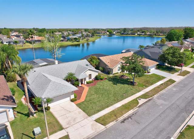 Property at 14772 Eagles Crossing Dr, Orlando, FL 32837, 4 beds, 2 baths