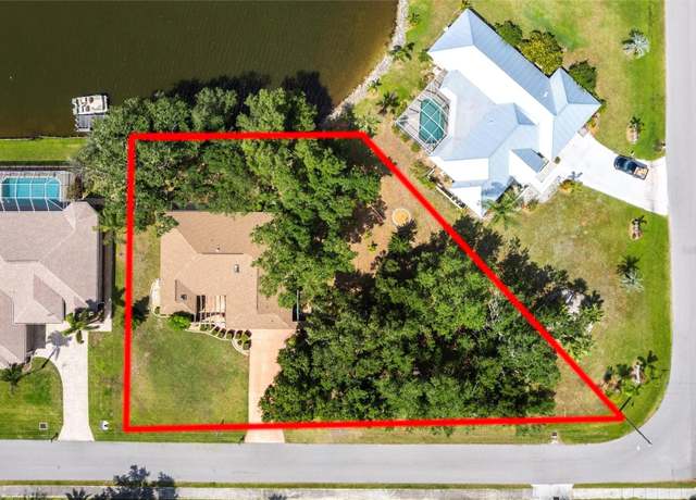 Property at 12481 SW Kings Row, Lake Suzy, FL 34269, 2 beds, 2 baths
